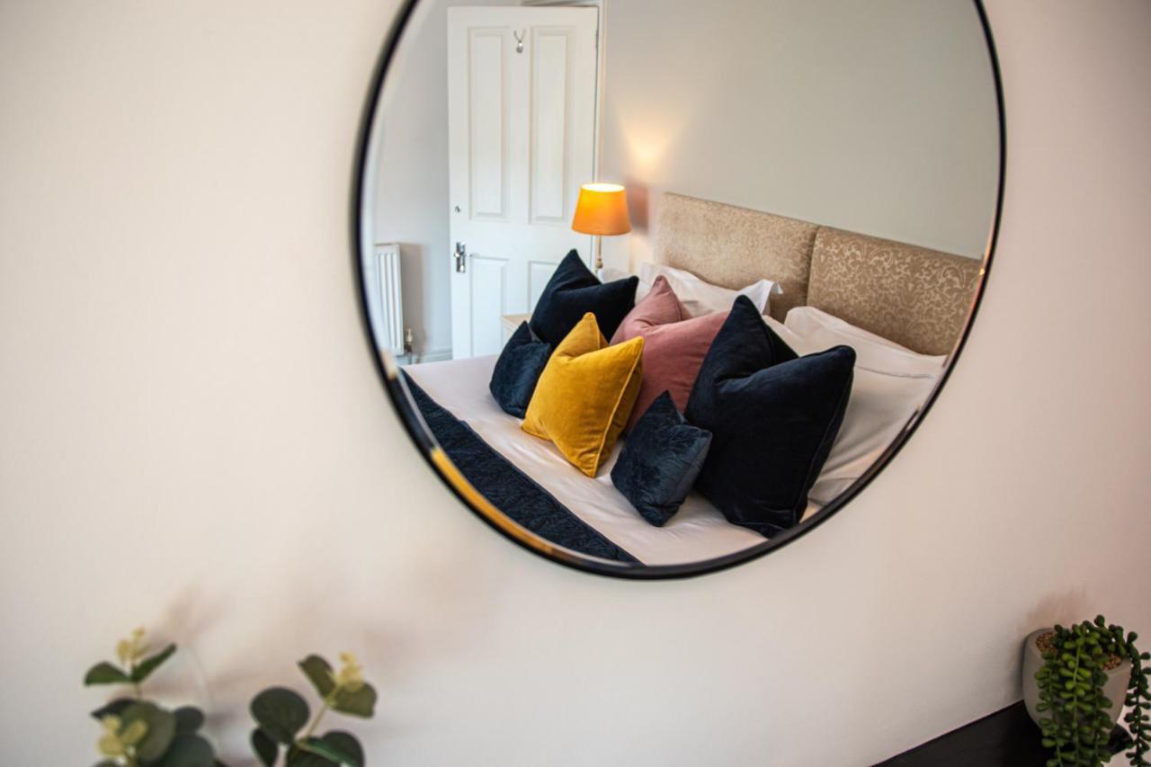 Apple Tree Bed And Breakfast ทาวิสต็อก ภายนอก รูปภาพ